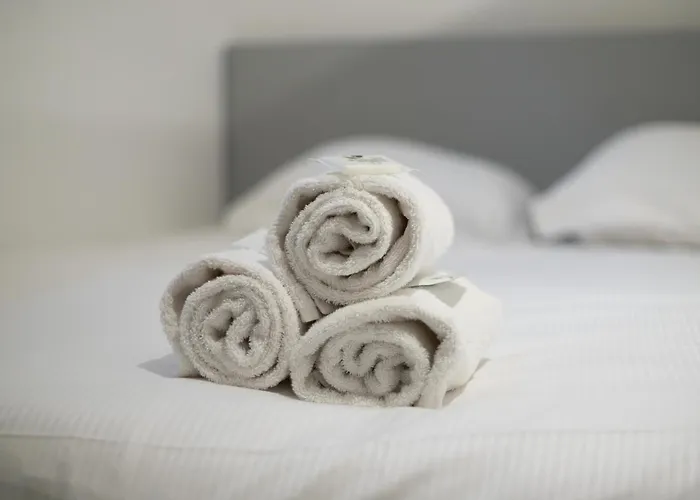 Majestic - 11 Apartment *